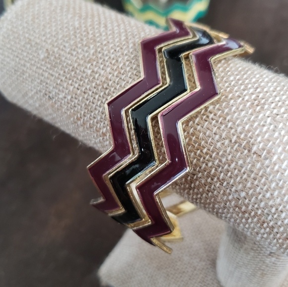 Set of 3 - two burgundy one black bangle bracelets stackable - Picture 3 of 8